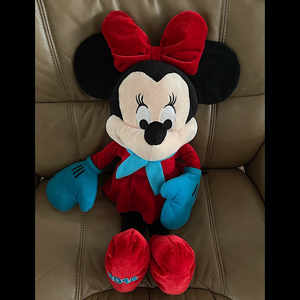 2014 Disney Minnie Mouse - Picture 2 of 4